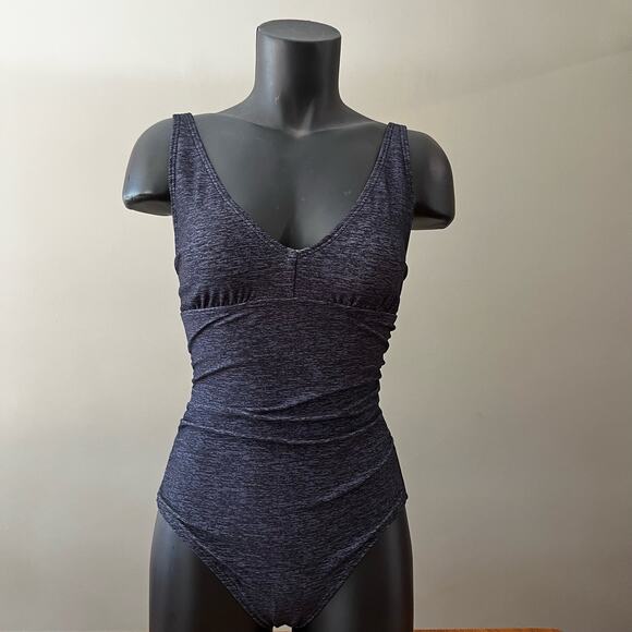 TYR One Piece Swimsuit Size 6 - Picture 2 of 10